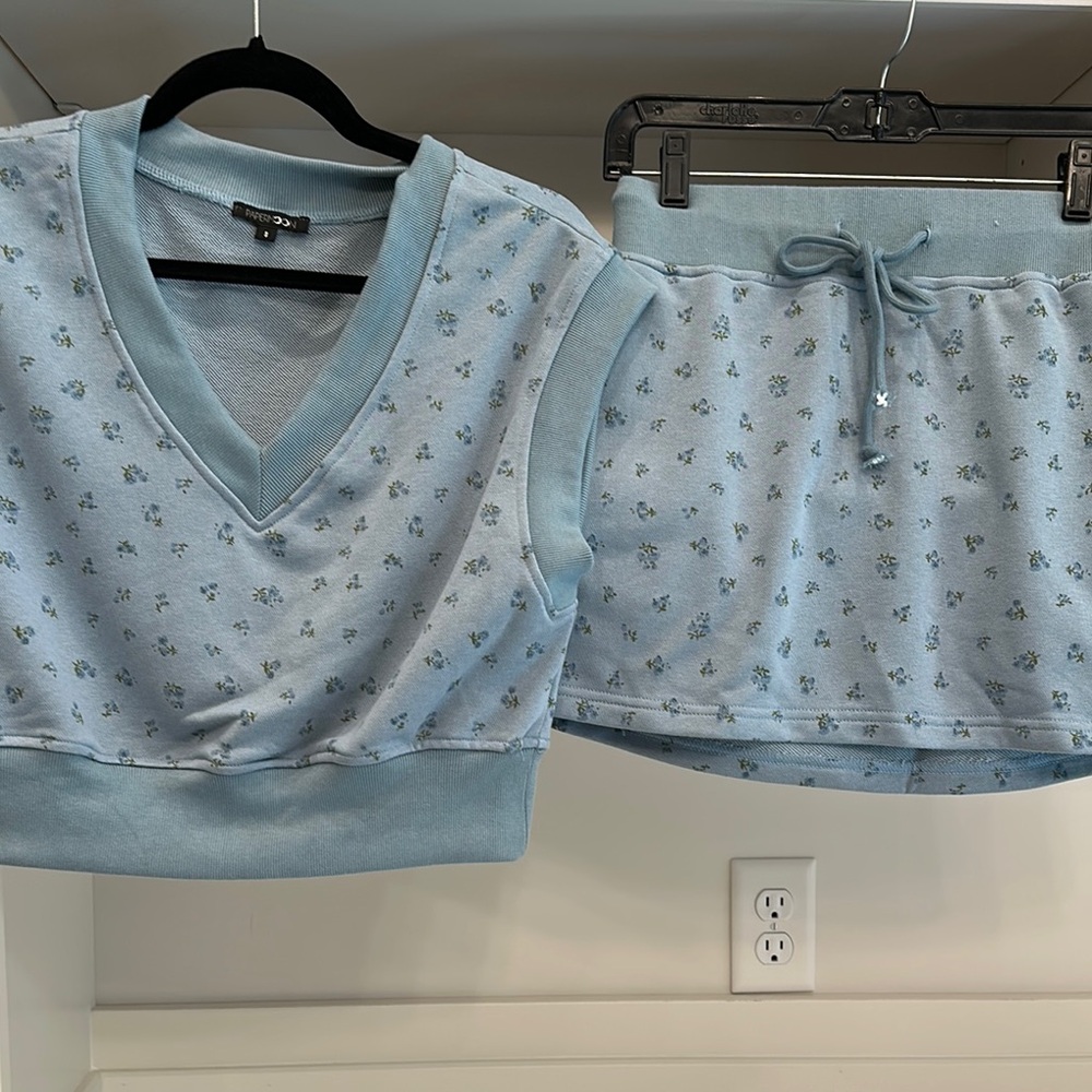 Papermoon Blue Floral Set
